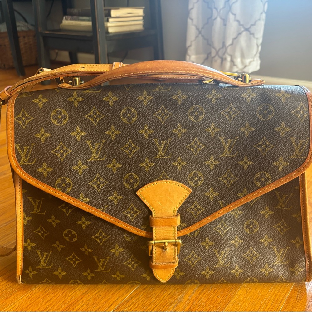 SOLD Louis Vuitton Beverly Monogram tote